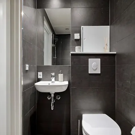 Brand-new Near Old Town, & Airport Apartament *